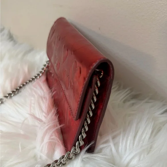 Marc Jacobs Red Heart Embossed Clutch - Picture 4 of 8